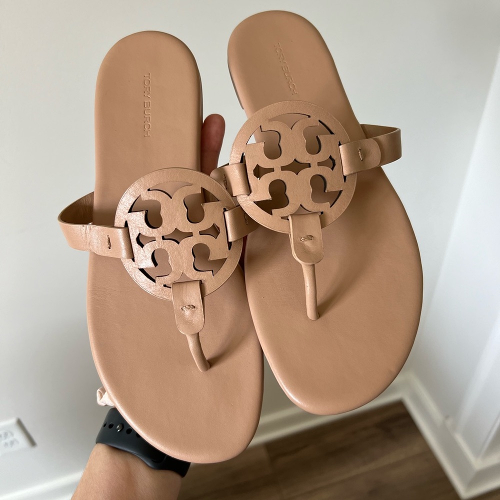 Tory Burch Miller 8.5 EUC $60